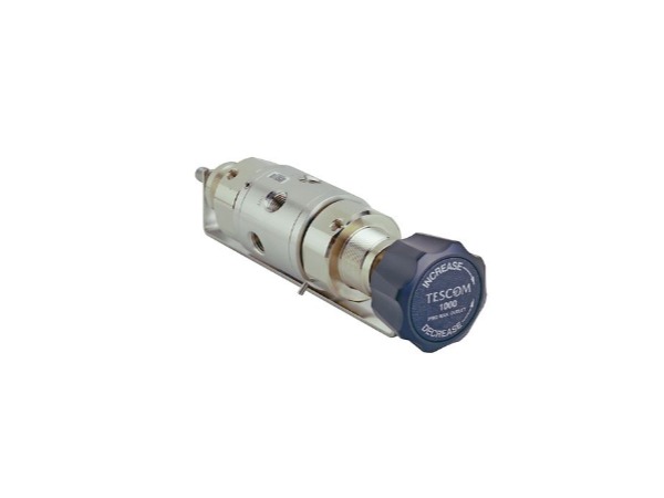 TESCOM CR441800 系列转换调压器